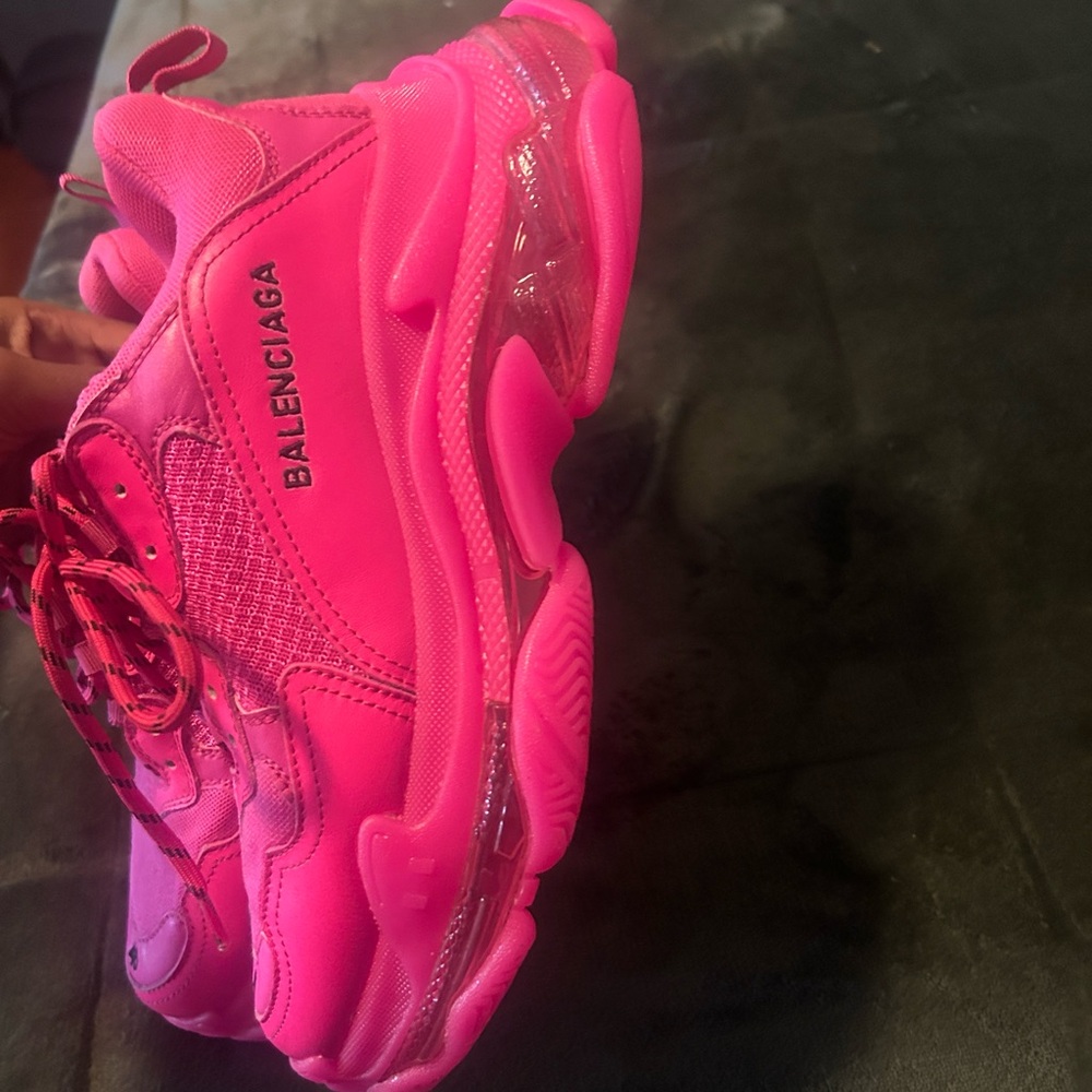 Balenciaga Triple S Pink
